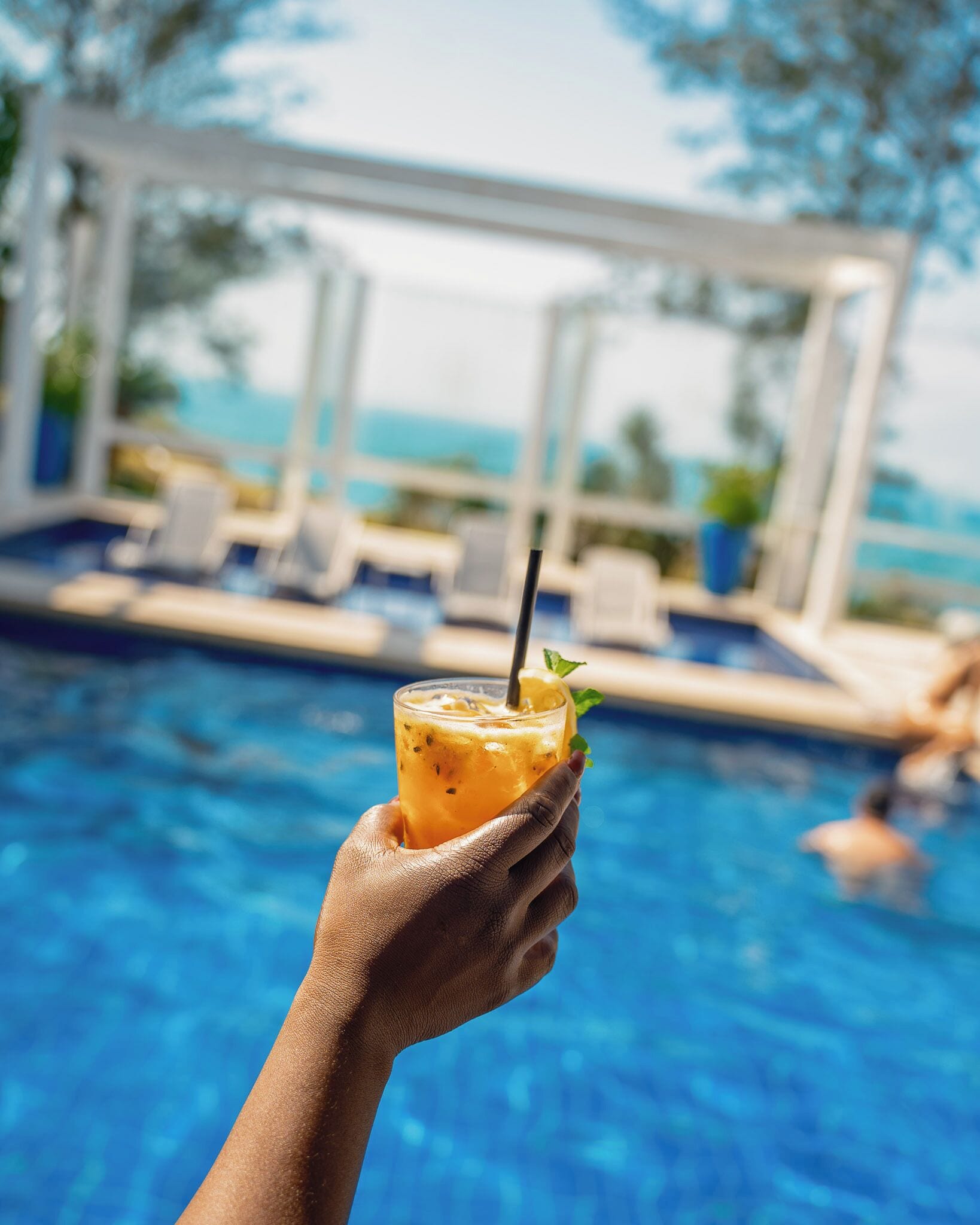 2 piscinas al aire libre, tumbonas