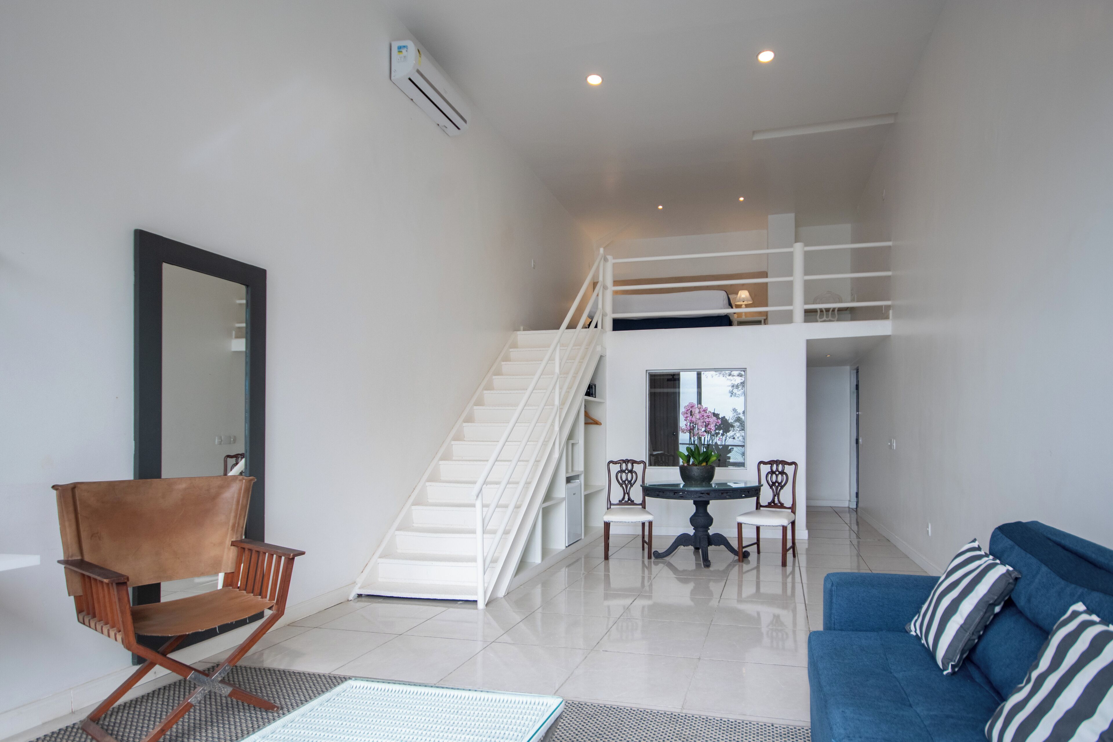 loft | 1 bedroom, minibar, in-room safe, desk