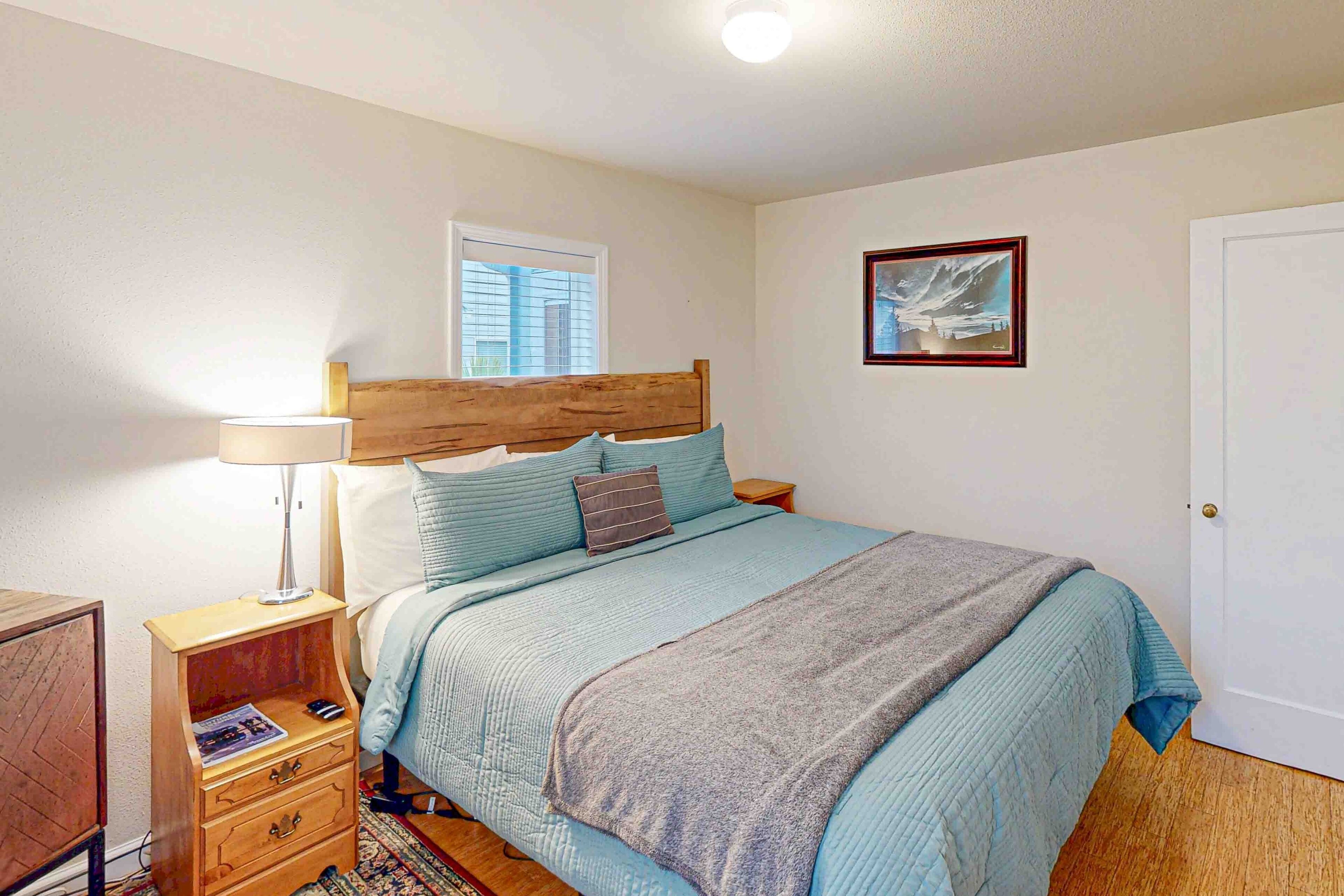 2 間睡房、熨斗/熨衫板、上網、床單