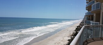 Direct Ocean Front Luxury Condo. 3Bed/3Bath.Awesome Views of the entire Beach . 