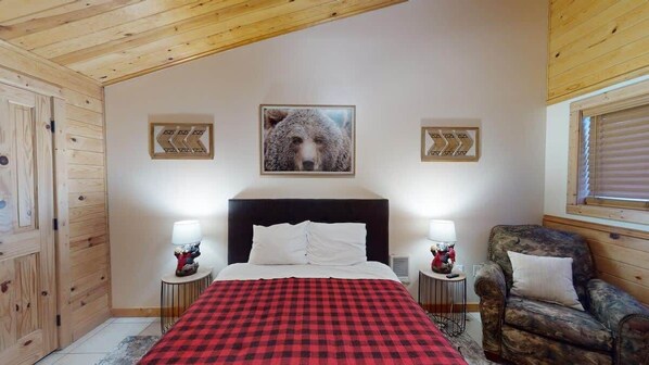 2 habitaciones, escritorio, tabla de planchar con plancha y wifi gratis 