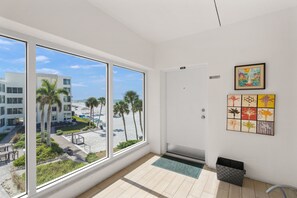 Interior - Island House Beach Resort 5N (Siesta Key)