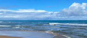 Beachfront Condo by the Wyndham RioMar 35 min from Airport 15 min El Yunque