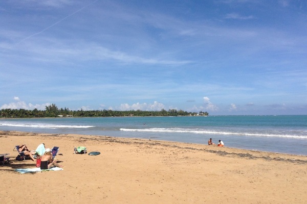 A la platja, gandules de platja i tovalloles de platja