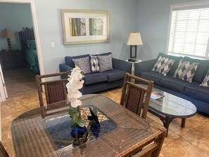 Flat-screen TV, DVD player, stereo