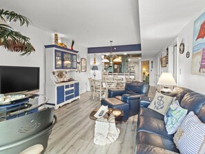 TV - Harbourgate Marina 312: Waterway and Marina Views (North Myrtle Beach)