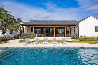 Luxury & Adventure at The Owners House: Pool, Hot Tub & Activities Near Austin