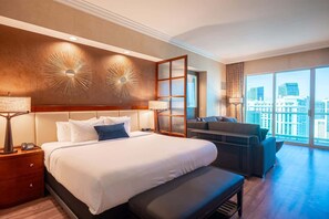 1 chambre, bureau, fer et planche à repasser, Wi-Fi