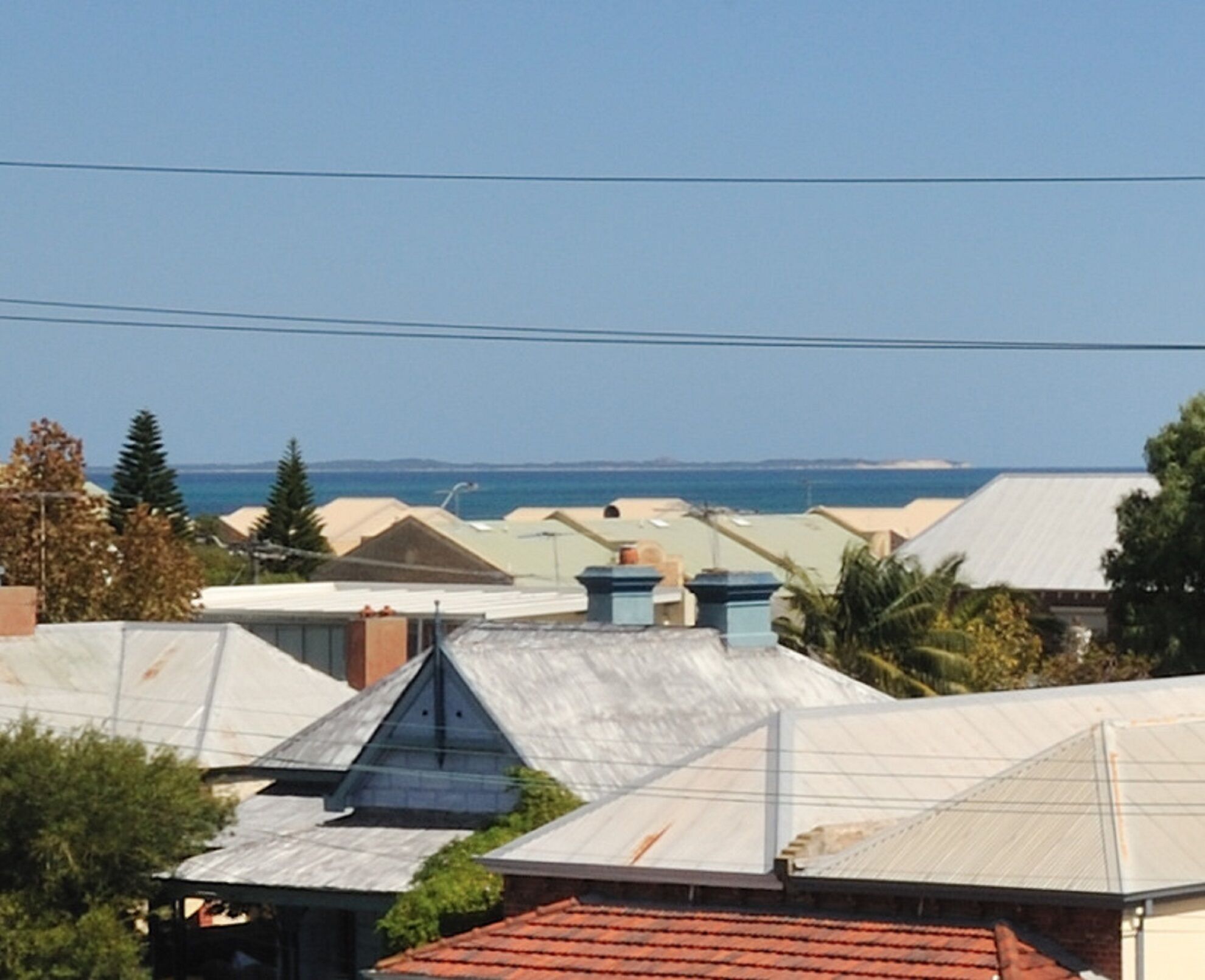Great value 2 bedroom apartment in the heart of South Fremantle — image 15