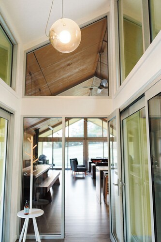 Nine Steps - private estate on 29 acres with stunning views of Mount Buffalo