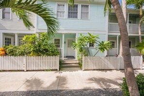 Exterior - Oyster's Pearl at The Truman Annex in Key West (Key West)