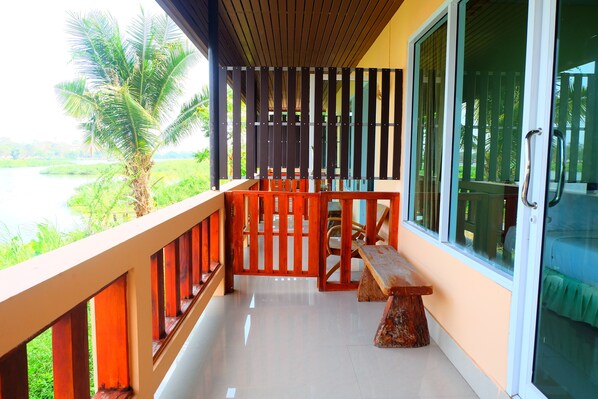 River Front Room with Balcony | Balkon