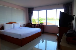 Room with River View | Wi-Fi ฟรี