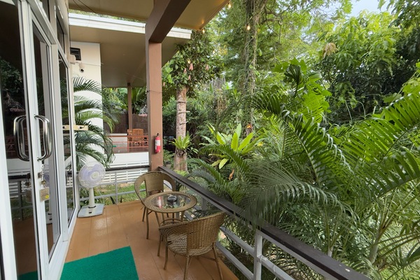 Deluxe Bungalow - Private Balcony (Ensuite) | Terrace/patio