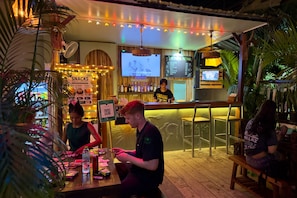 Bar (en la propiedad)