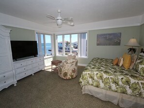 2 slaapkamers, een strijkplank/strijkijzer, gratis wifi, beddengoed