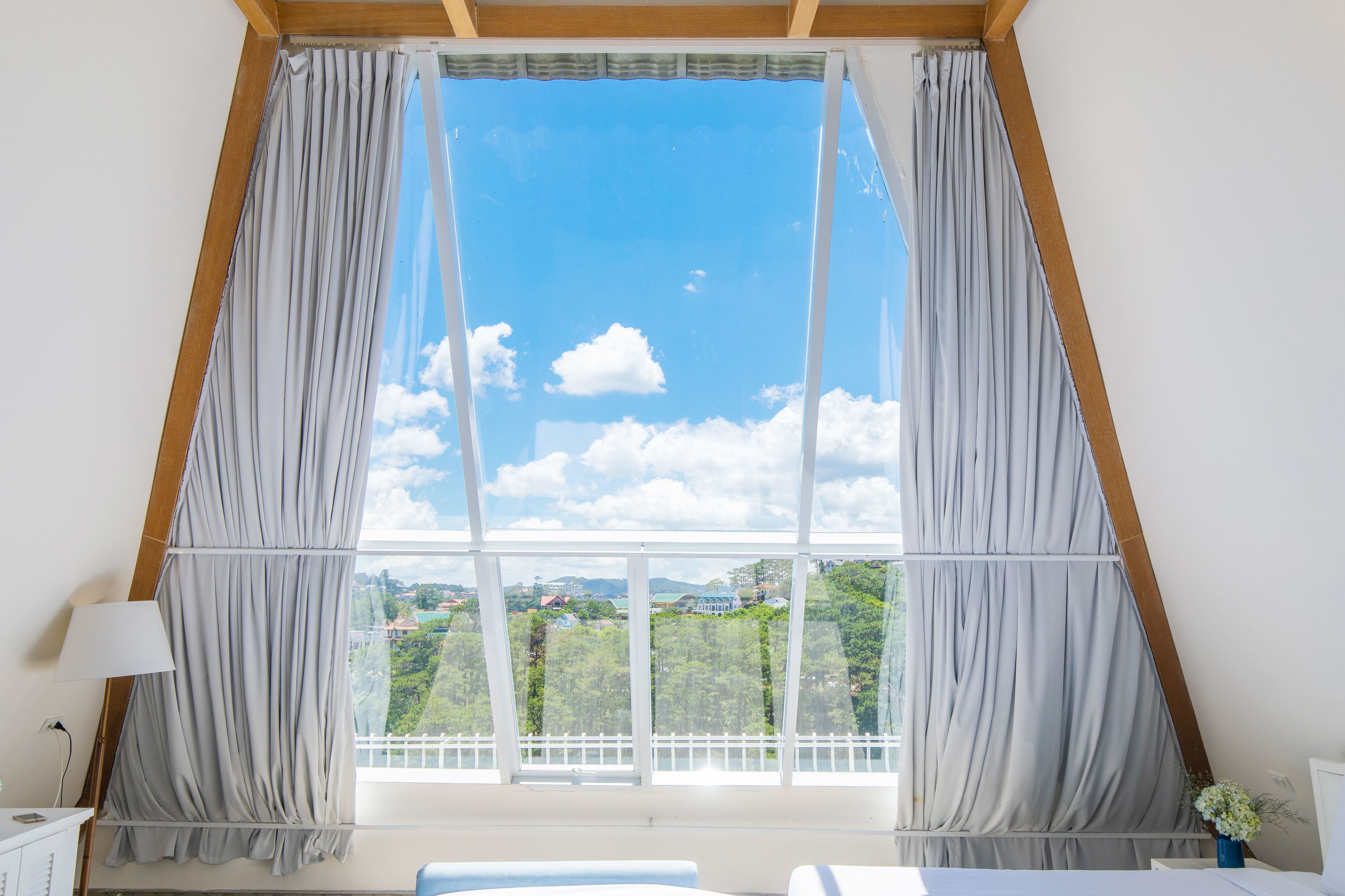 套房, 1 张特大床 | 客房景观