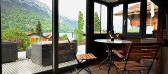 Spectacular Lake Views. Fully equipped for your holiday needs. Sleeps 5