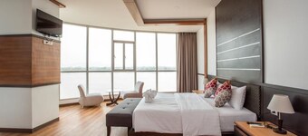 Blu Hotel Nakhon Phanom