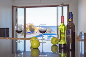 Bar (in der Unterkunft)
