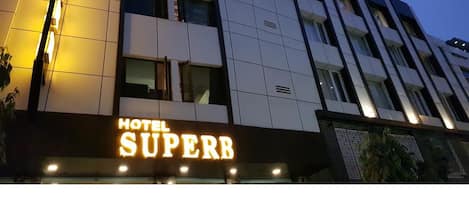 Front of property – evening/night