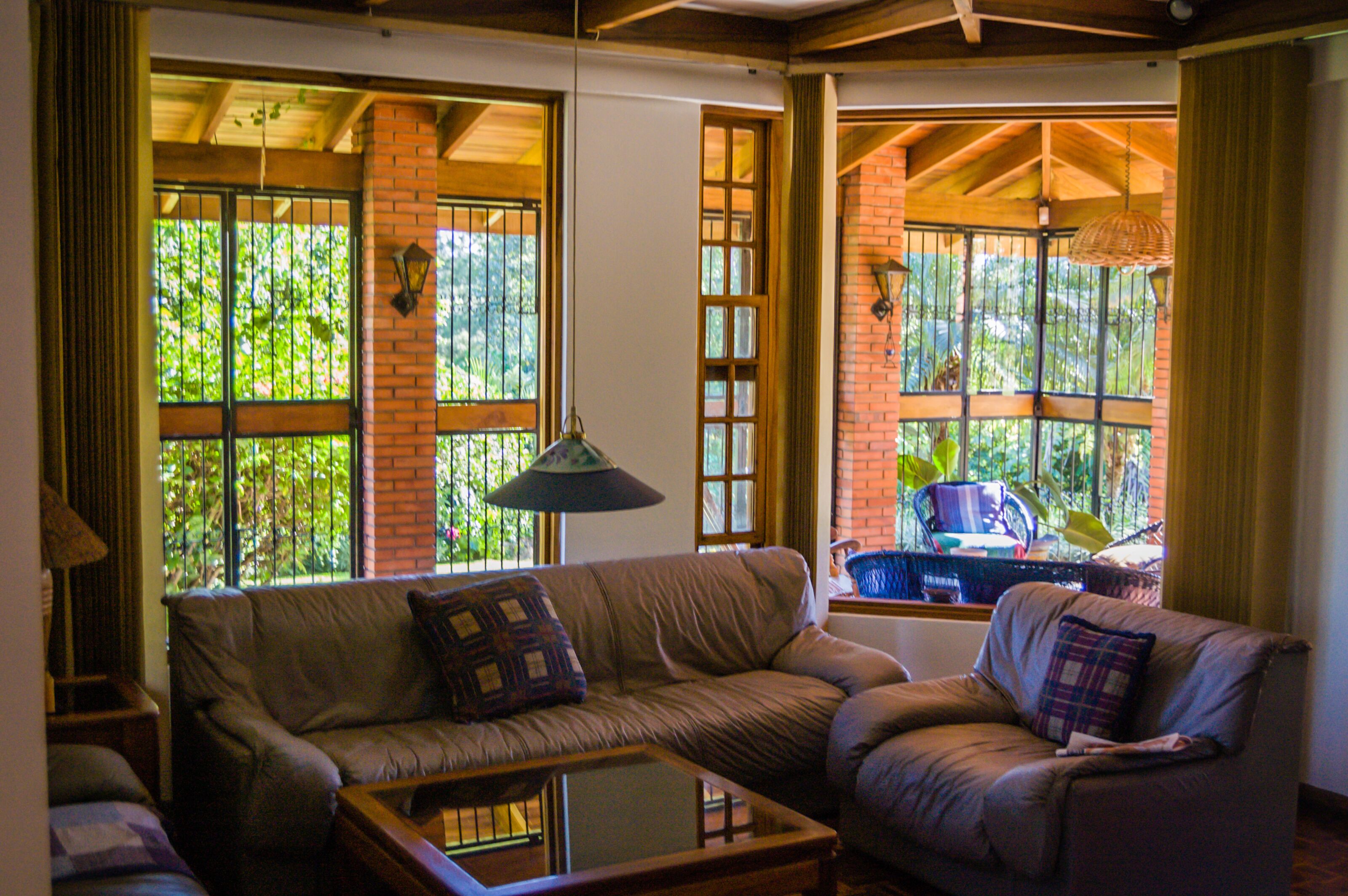 TV, books, music library, stereo