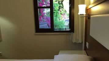 Standard Double Room | In-room safe, desk, free WiFi, bed sheets