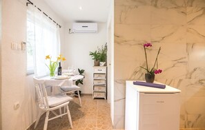 Dining - Nice home in Krasica with kitchen (Krasica)