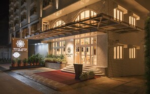 Property entrance - White Lotus Hotel (Udupi)