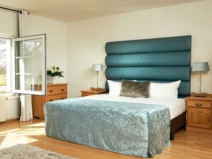 1 Schlafzimmer, Zimmersafe, Schreibtisch, WLAN