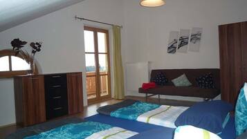 Télévision, table de tennis de table