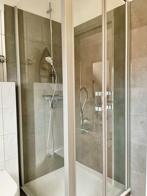 Dusche, Haartrockner