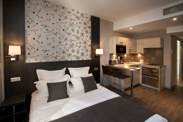 Superior Studio, Private Bathroom (Meursault) | Bathroom