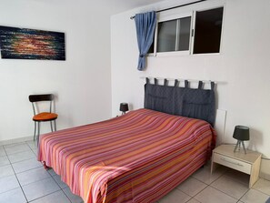 2 bedrooms