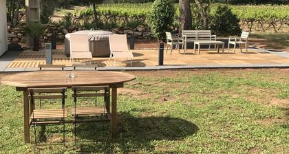 MAISON LOUBIERE (STUDIO, T2 et T4)