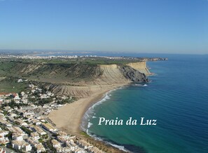 Platja a a prop 