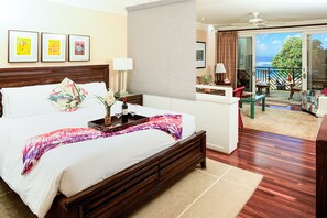 4 bedrooms, in-room safe, desk, iron/ironing board