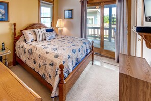 4 bedrooms, free WiFi, bed sheets