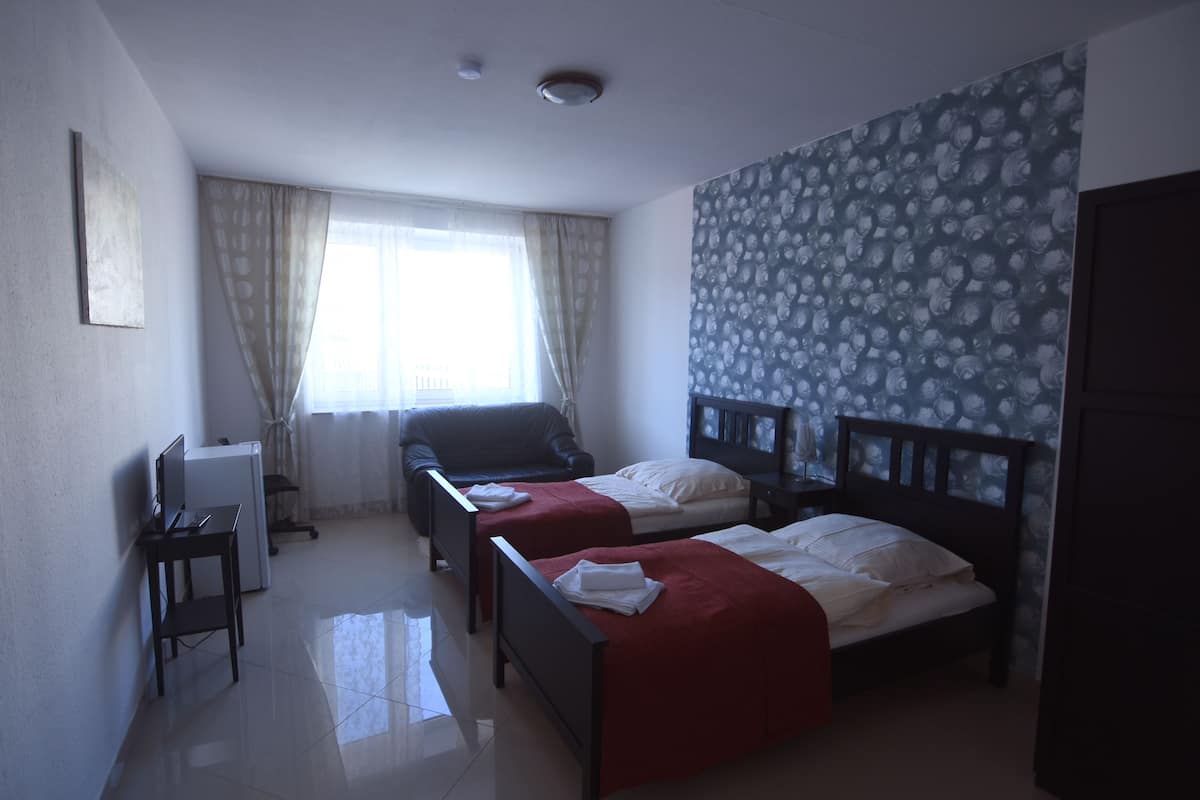 Shared Dormitory, Kitchen (4 Guests)