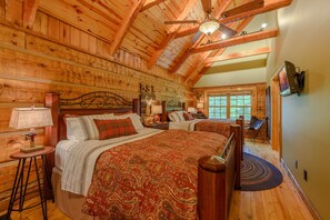 3 bedrooms, WiFi, bed sheets - Luxury Lodge on Private Mountain Top (Banner Elk)
