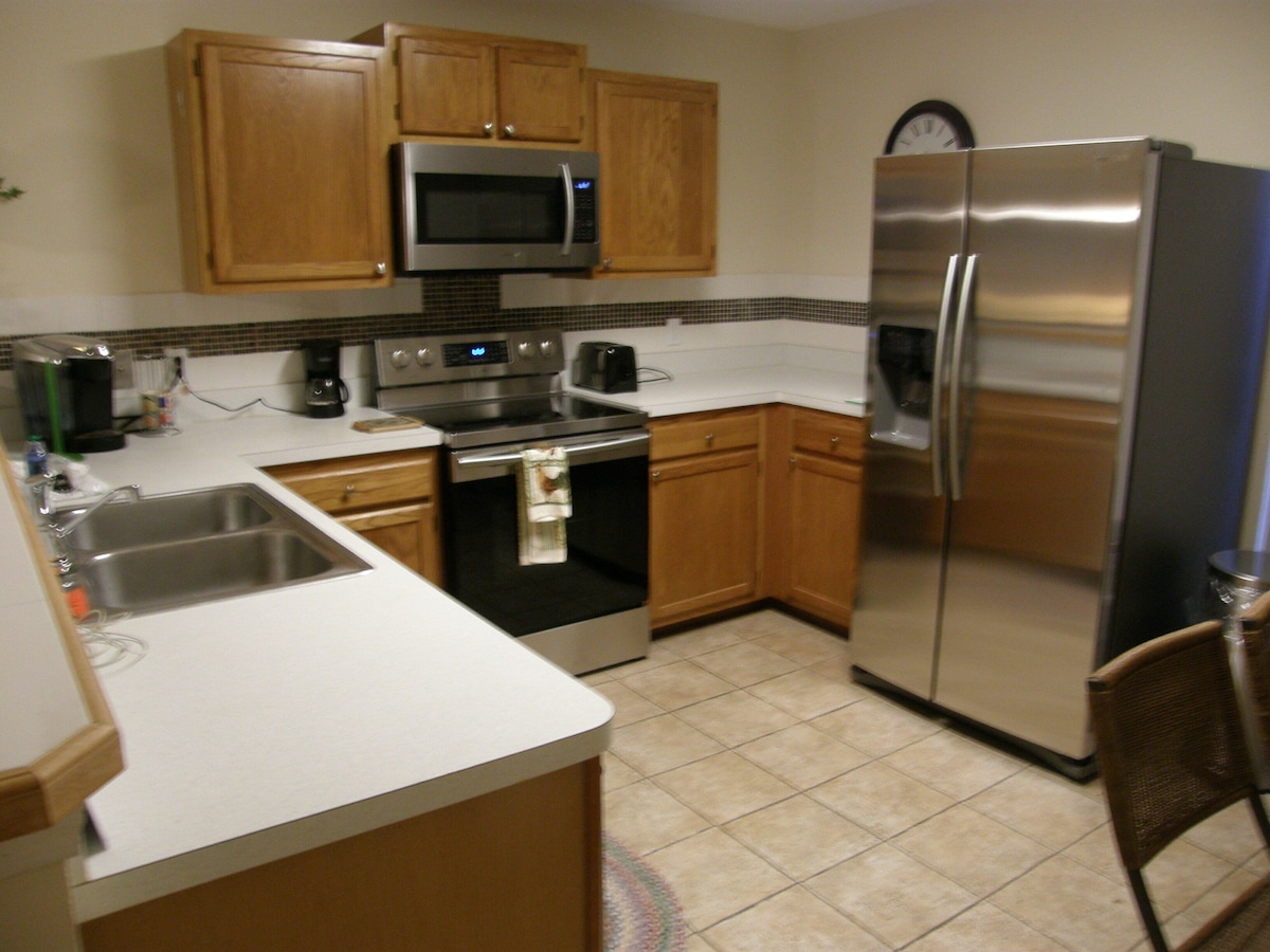 Photo 11 of Cozy In Town Cottage! Walk to Everything! Pet Friendly!