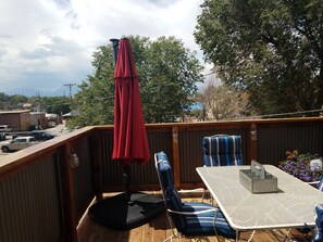 Outdoor dining - In The Heart Of Downtown Salida, The Largest  Historic District in Colorado. (Salida)