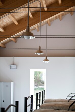 Wi-fi (inkludert) og sengetøy