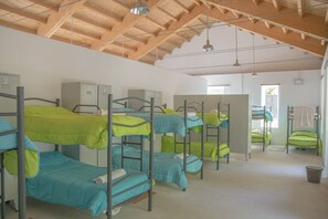 Phòng tập thể, phòng tập thể nam và nữ, phòng tắm dùng chung (1 bed in a 14 pax dorm) | Truy cập Internet không dây miễn phí, bộ trải giường 