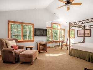5 bedrooms, desk, iron/ironing board, free WiFi - RMR: Cottagewood House in Teton Village (Teton Village)