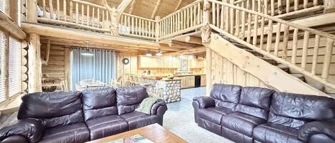 Smart TV, chimenea, reproductor de DVD, oficina