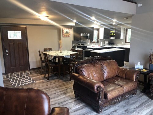 IT'S A BARN GOOD TIME ~ Oustanding Vacation Rental!