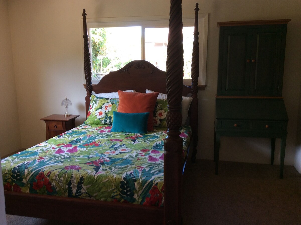 Photo 9 of Birdies, Beaches and Butterflies in Pacific Grove! Pet Friendly-Premier location