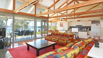 TV, fireplace, DVD player