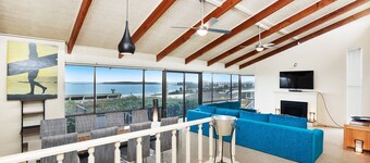 Bluffview Lookout at Victor - see whales! Free WIFI